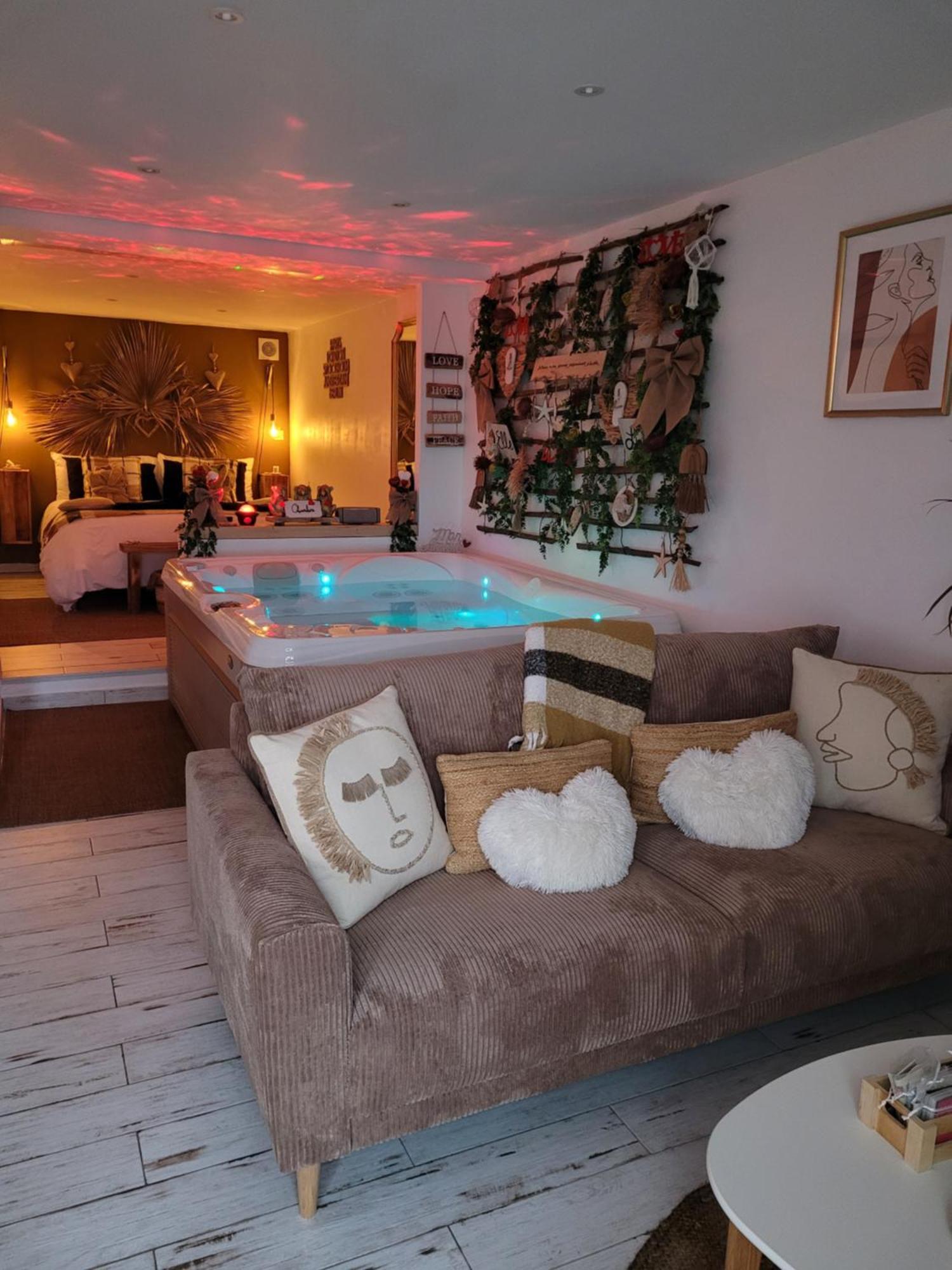 Suite & Spa Just Dream 28 Six-Fours-les-Plages Exteriér fotografie